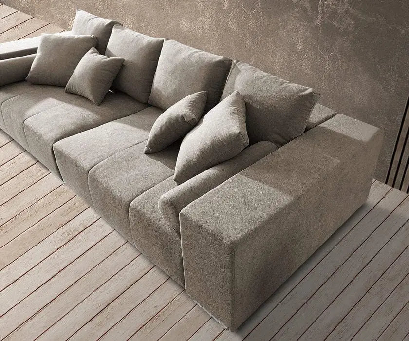 Canapea extensibilă dumonde cu ladă de depozitare si sezut confortabil din spuma high-density, Marbela Enjoy Camel XXL 295x100 cm cu taburet inclus