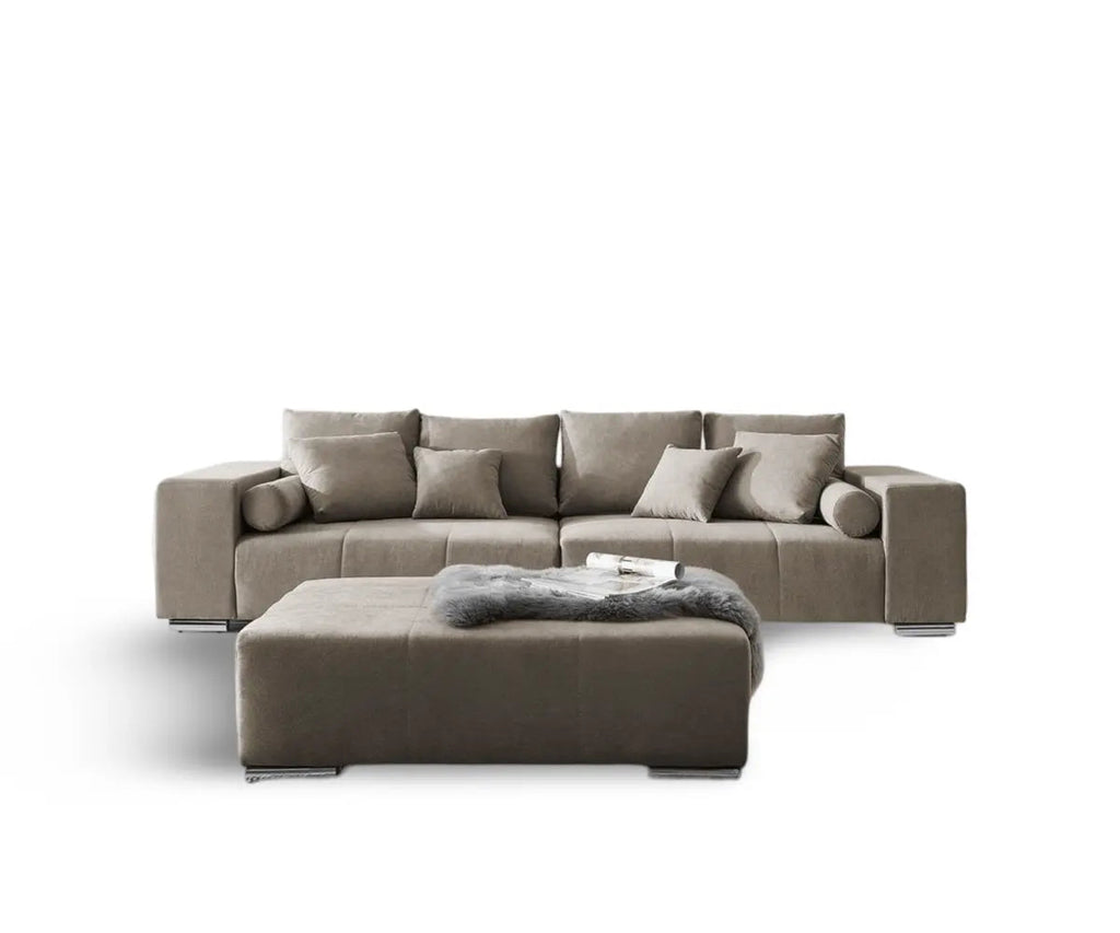 Canapea extensibilă dumonde cu ladă de depozitare si sezut confortabil din spuma high-density, Marbela Enjoy Camel XXL 295x100 cm cu taburet inclus